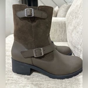 Eastland “Canterbury“ Women's Midshaft Boot Brown Size 10M